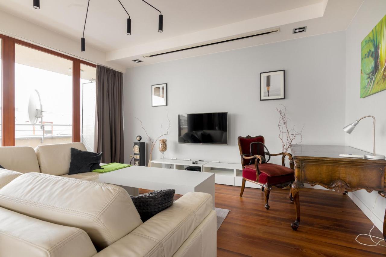Hlonda Deluxe Apartment With Terrace Warszawa Exteriör bild
