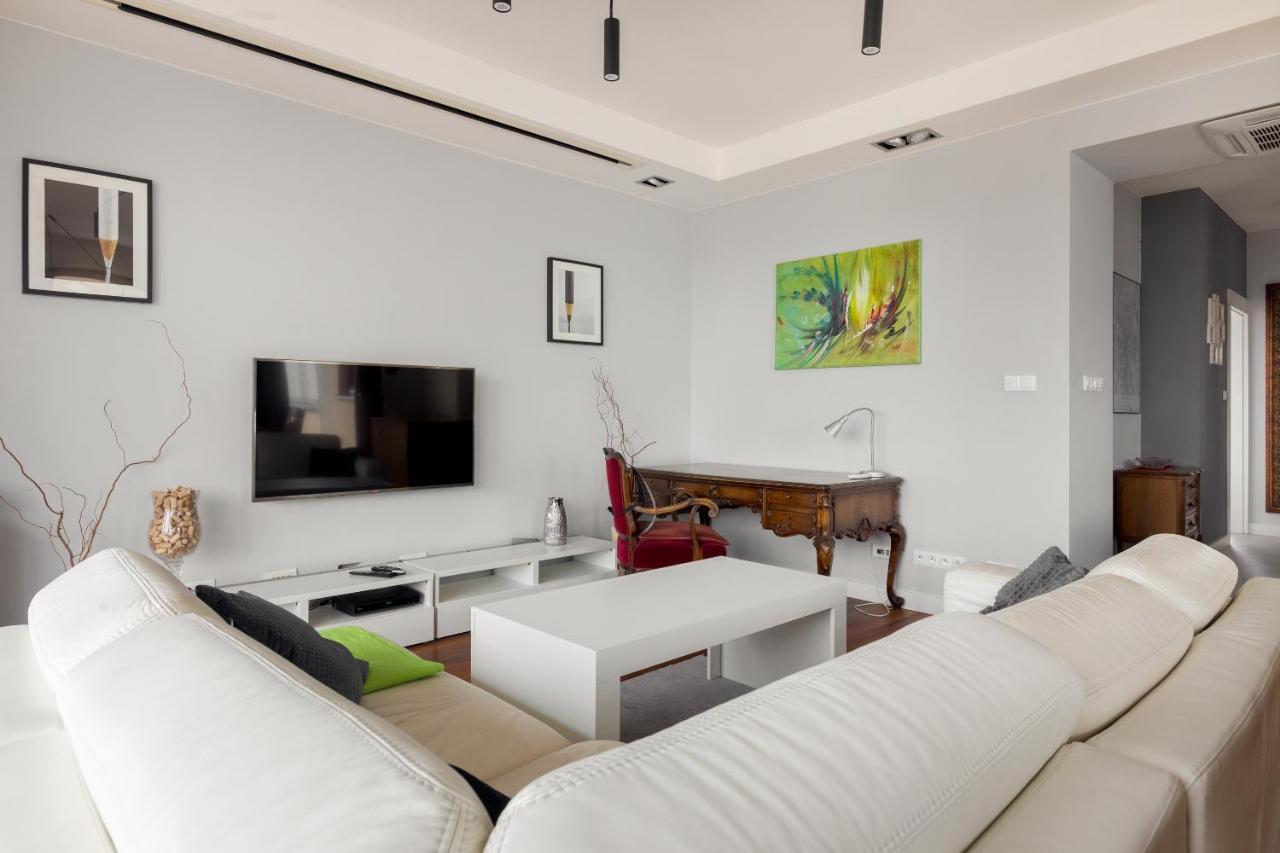 Hlonda Deluxe Apartment With Terrace Warszawa Exteriör bild